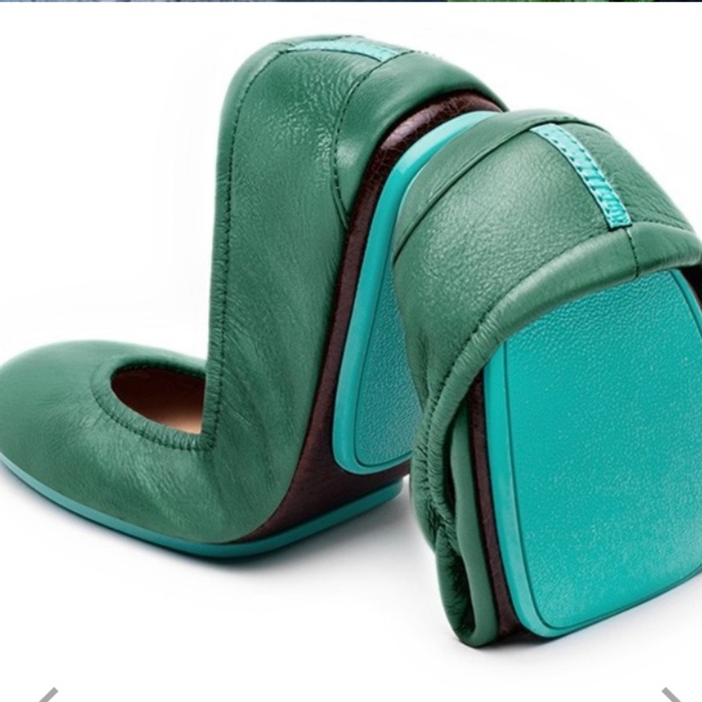 Worn once Pacific Green Tieks! Like brand new!
